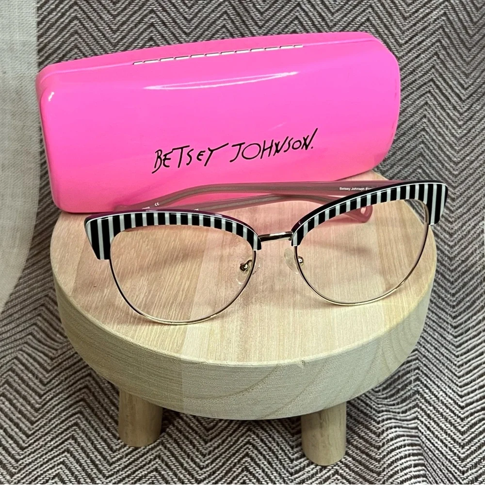 Betsey Johnson Black & White Striped Cat-Eye Glasses with Pink Case